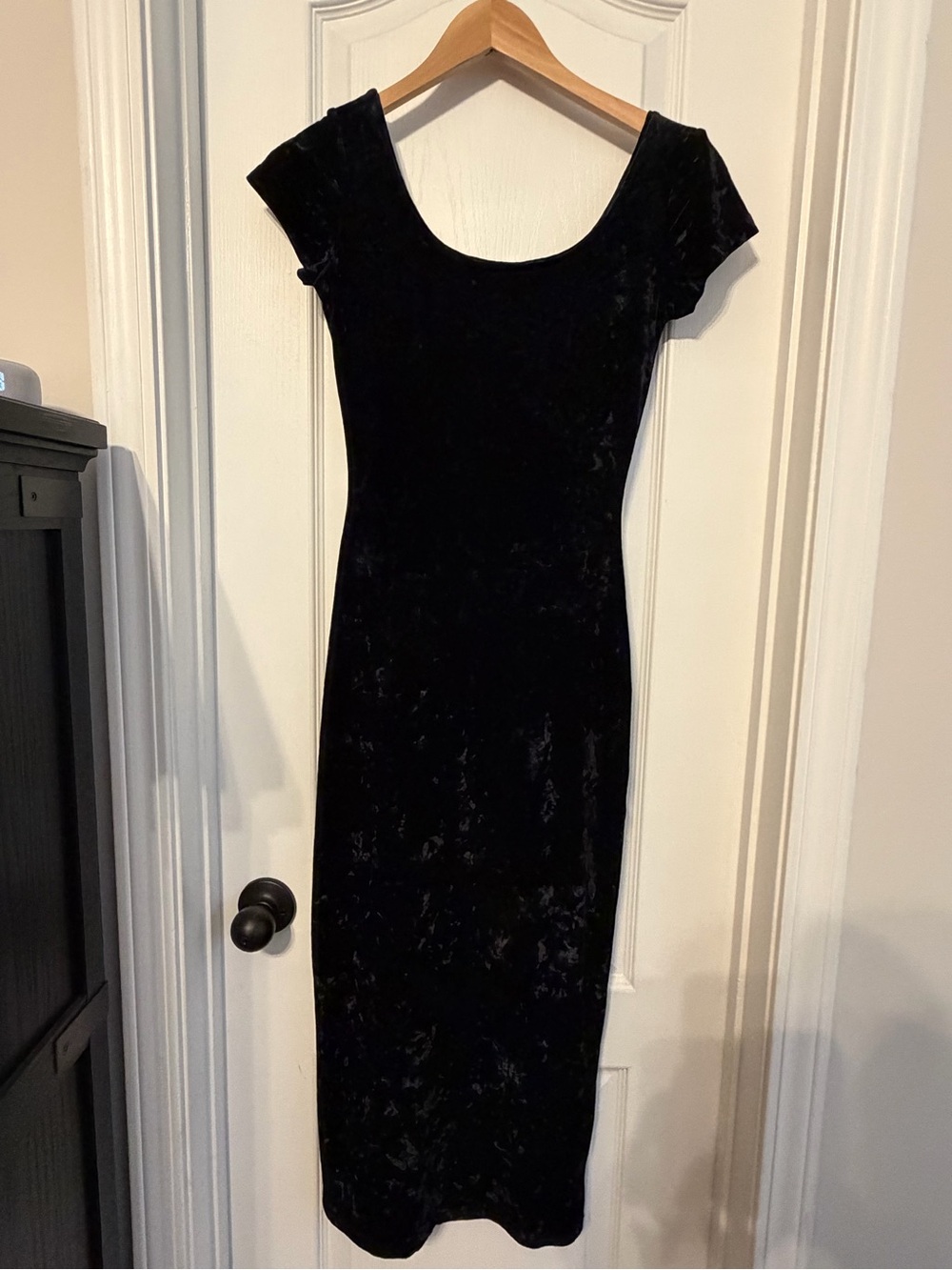 Betsey Johnson Black Crushed Velvet Maxi Dress Size Medium